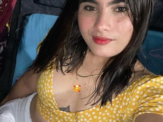 ashly18latina
