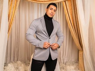 Aaron Strong