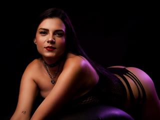 Abril jones10