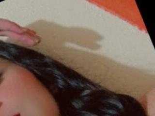 Ariana F W