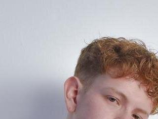 chris red18