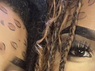 Kassy dreadlocks