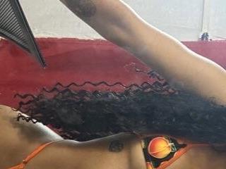 Kata Ruiz0