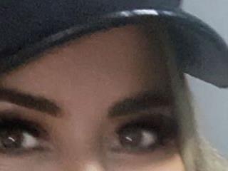 LARIANA RIVERA23
