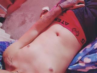 Max hot boy