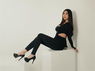 MayaMoretti 
